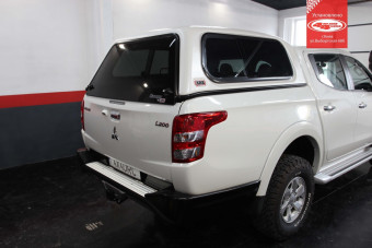 Пластиковая крыша на кузов пикапа ARB MITSUBISHI L200 DC 2015+ std roof CL58A