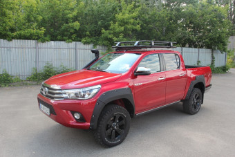 Выдвижные электрические пороги Toyota Hilux double cab 15+ - Фото 1