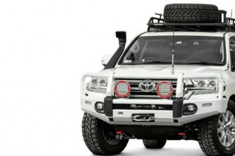 Передняя защита Summit для Toyota Land Cruiser 200 2015+ (LED поворотники и габариты) ARB 3415220 - Фото 3